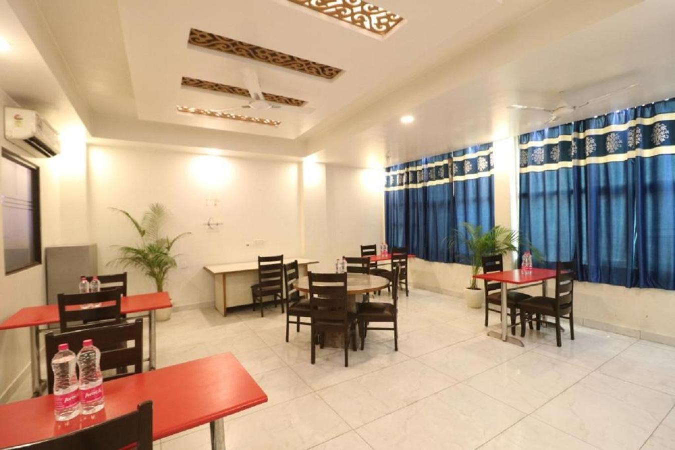 Hotel Classic Plaza At Delhi Airport Νέο Δελχί Εξωτερικό φωτογραφία